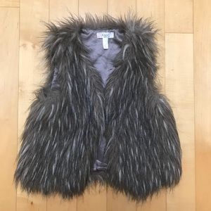 Fur vest